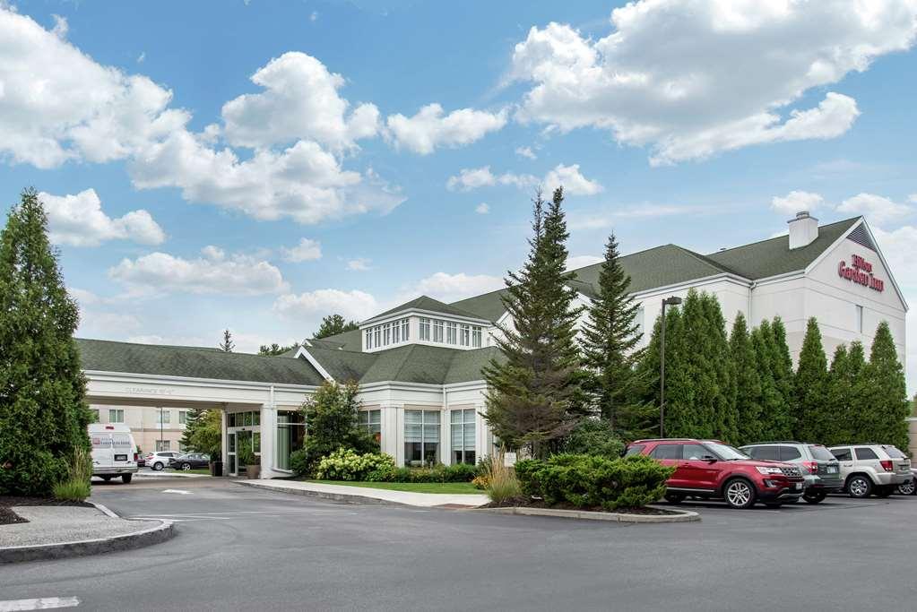Hilton Garden Inn Portland Airport Exterior photo