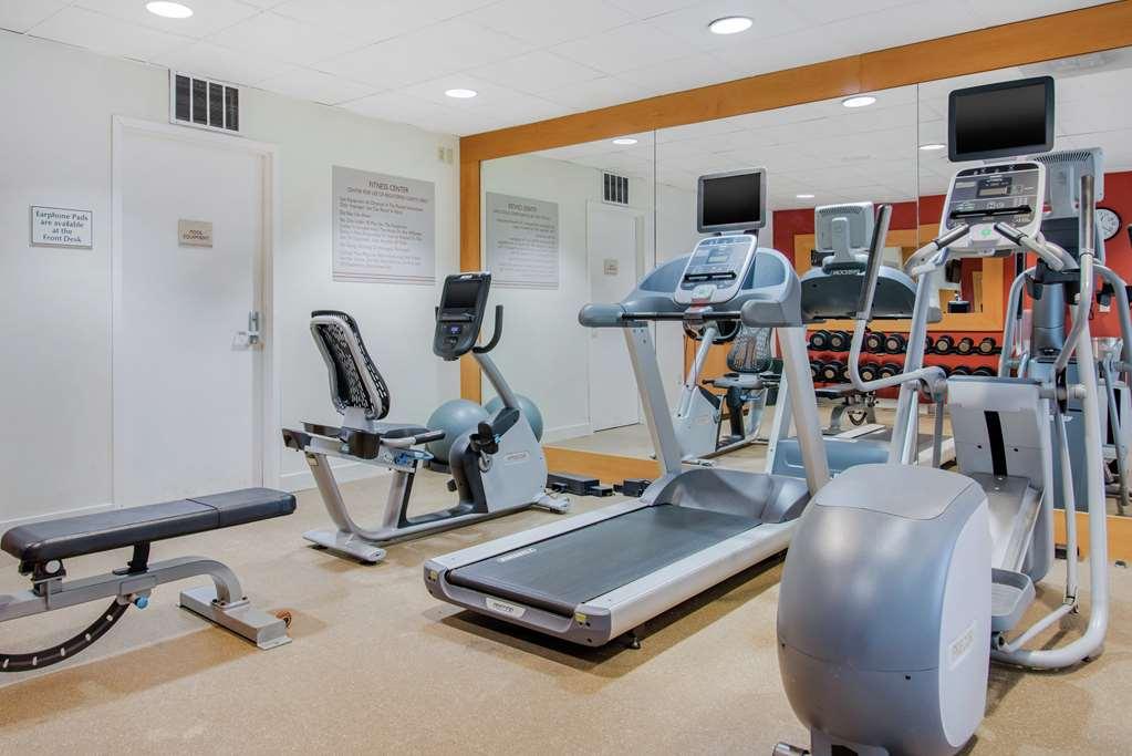 Hilton Garden Inn Portland Airport Facilities photo